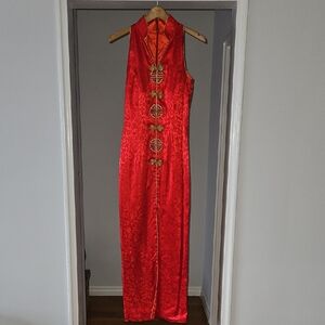 Elegant Red Sleeveless Dress